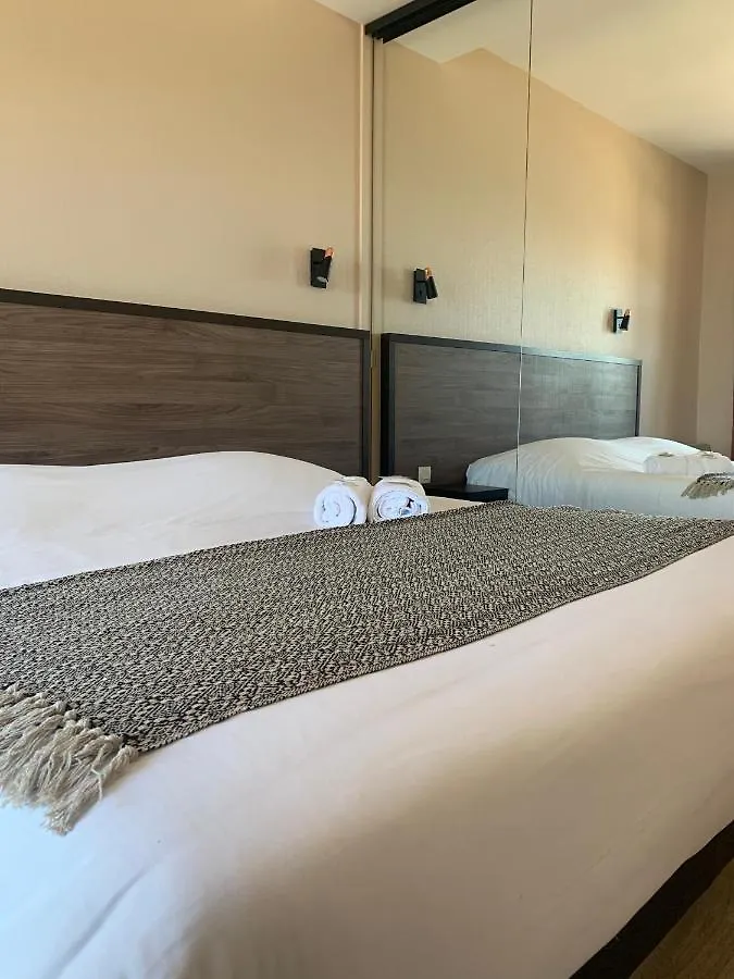Hotel Les Pieds Dans L'Eau 2 Cancale